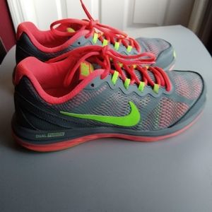 nike womens colorful shoes